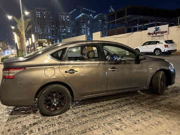 نيسان سنترا موديل ٢٠١٦ خليجي ١٨٠٠ للبيع 
فول ما عدا البصمه والفتحه 
السياره قطره صبغ مابيها مضروبه عندي بالبيت مثل ما موضح بالصور الجاملغ عكس السايق بي طخه خفيفه 
والبابي الهلفي عكس السايق بي رصعه ٣ اصابع مصوره هم ناشرها تكدرون تشوفون الصور تخم ويل جديد تاير جديد مكينه كير كله جاهز ومكفول رقم بغداد وتحويل اي يوم يعجبك 
عليها غرامه ٢٠٠ الف تنزل من الحساب   
السعر ١١٦ وبيها مجال بسيط 
للأتصال: *********** 
او :  ‭٠٧٩٠ ١٢٢ ١٩٦٤‬
مكاني بغداد حي الخضراء
