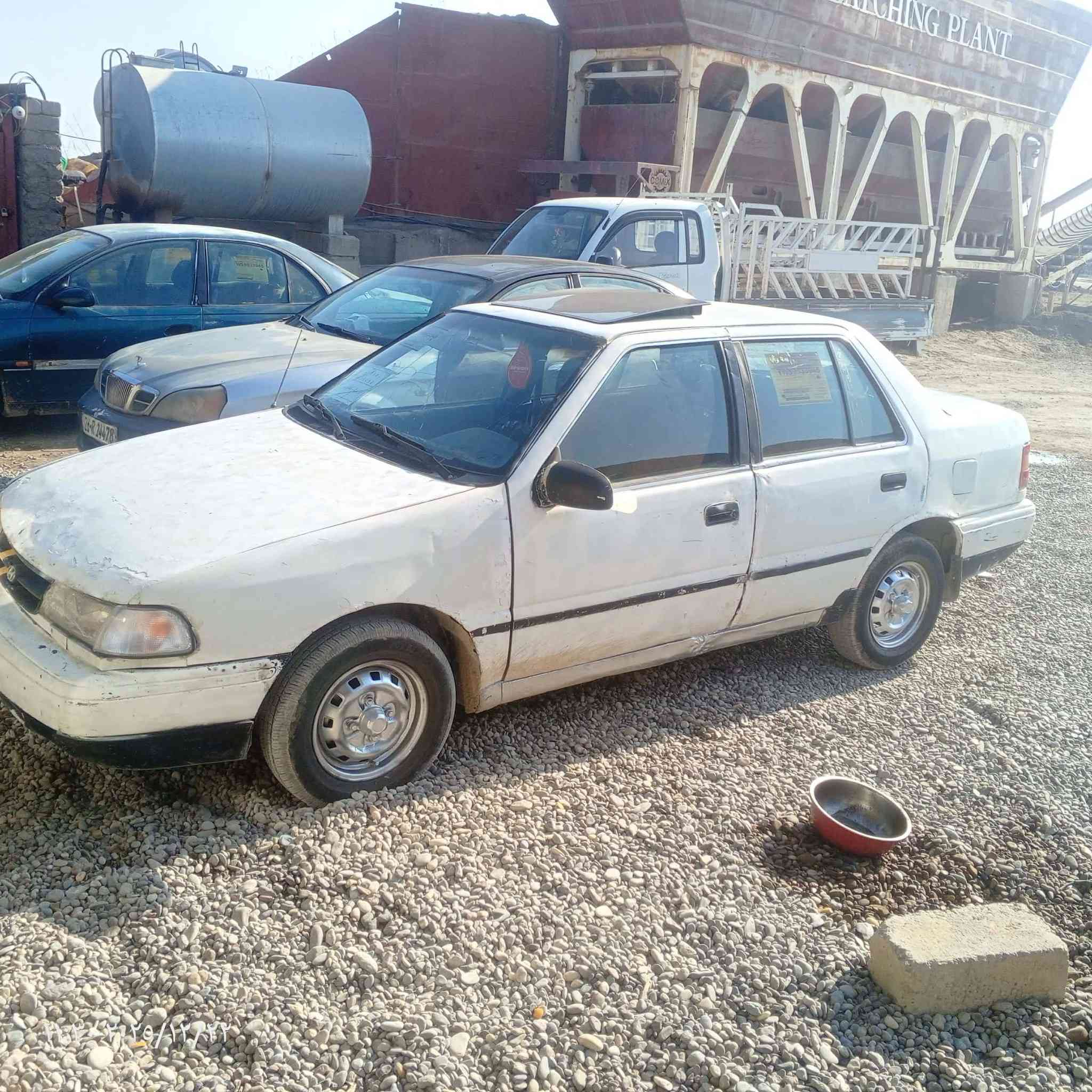 السلام عليكم سياره هوندا اكسلا موديل ٩٢ للبيع او مراوس السياره رقم ار كركوك بيهه ارقام ورقيه شرط التحويل كير شرط محرك شرط تخم تاير جديد وبيهه سبير السياره يعوزهه 4 دبلات تعبانات ويعوزهه راس الروط مال تاير السايق والباقي شوف العين السعر 18 وبيهه مجال الاتصال ع رقم ***********
