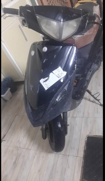 ماكس قجمة مكينة ماعايزة برغي نضيفه 150cc دراجة عوزه فقط كهربائيات الباقي كله فول. سعر (300) مكاني نجف ***********
