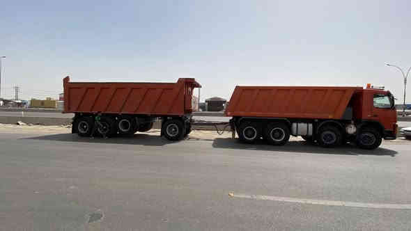 السلام عليكم …. فالفو عقرب قاطره و مقطوره …. مرقمة بموديلها ￼ ‏2003 …. حجم ‏430 ￼￼ …. 

للأستفسار : ***********
