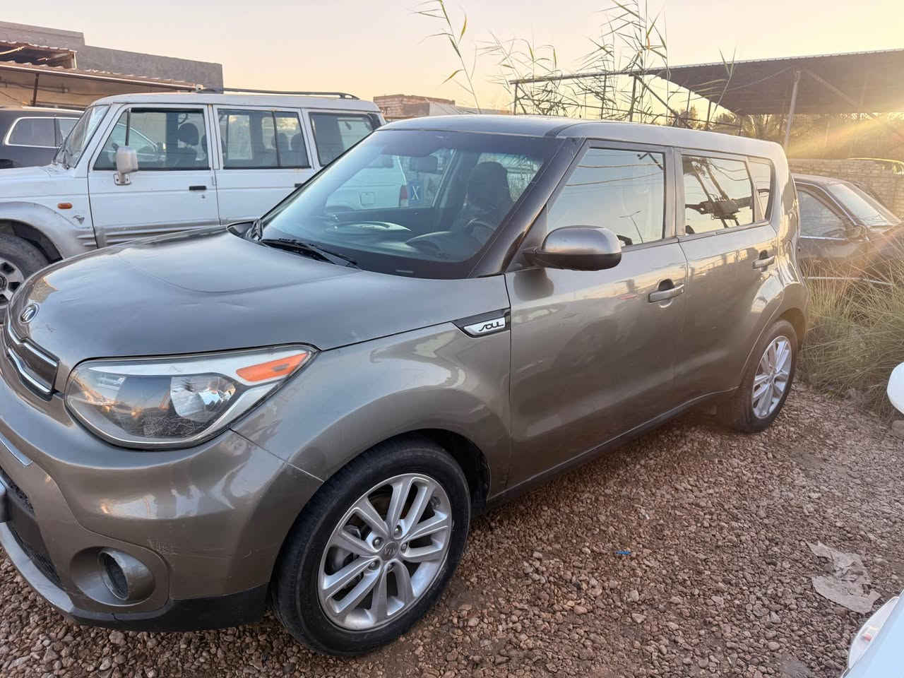 كيا سول موديل 17 وارد امريكي السيارة مصبوغة عام السيارة حلوة وجاهزة مكينة وكير وحدادية وتبريد رقم نجف انكليزي مكينة 2000السعر 92 وبيها مجال بسيط مكاني بابل حلة, بابل


**إذا كنت صاحب هذا الإعلان وتريد حذفه لأي سبب، رجاءا أرسل رسالة إلى الدعم الفني**