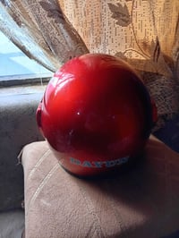 خوذه مال دراجه دايون عضم الكتابات العليه نحت مو لزكه🪬 السعر25 وبيه مجا...