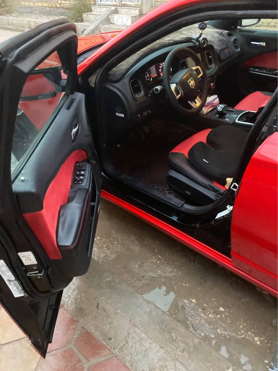 السلام عليكم  جارجر 2012 اصل رقم بغداد بسمي تحويل ثاني يوم تغيير لون  مواصفات شاشة جبيرة كير طيارة تبريد قطعتين خير من الله منضومة زنون سيارة نضيفة وخير من الله ترايك وين متريد رجاء المو شراي لايتعبني واتعبك السعر 140 وبيها مجال حك الجية ناصرية مركز  قبل الاتصال السونار داخل المنشور *********** ‏ ناصرية, ذي قار
