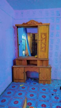 متاخ خشاب نضافه فول مستخدم 6 اشهر السعر خاص تواصل واتساب 07830971926