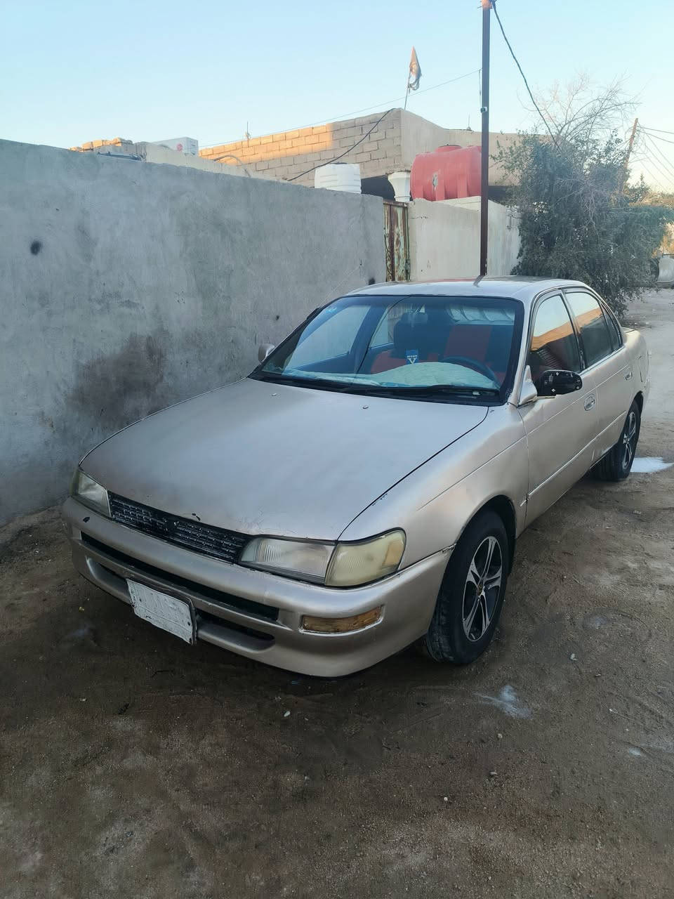 السلام عليكم سيارة  كورلا   للبيع موديل 95 رقم بابل مشروع وطني تحويل مباشر مكينة وكير جديد طخم تاير جديد كهربائيات شغاله السعر 40 وبيها مجال بسيط للشراي مكان السيارة البصرة سفوان رقم صاحب السيارة ***********
