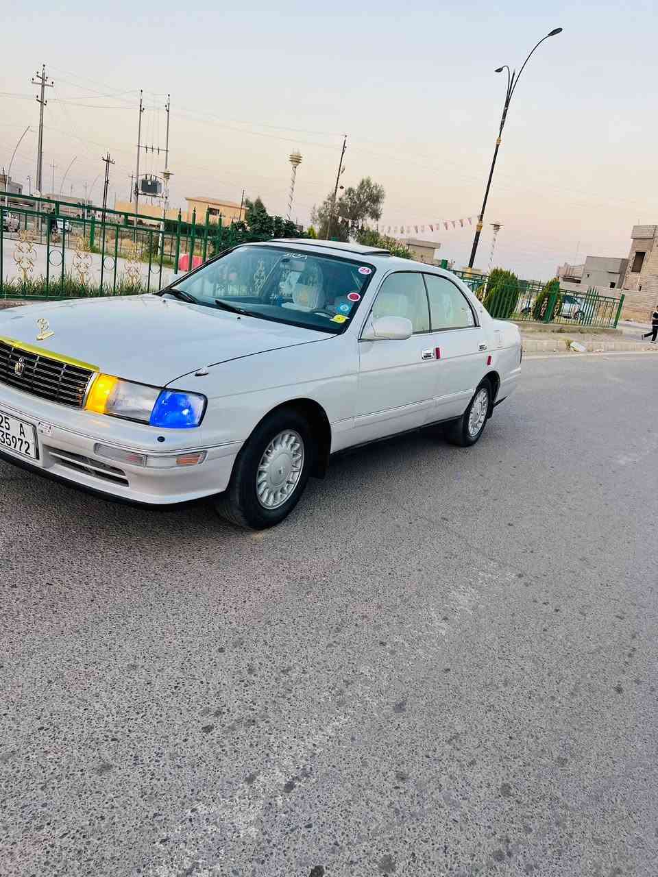 بطه منفصل موديل 1995 رقم كركوك إنكليزي سنويه جديده لل29 تحويل ثاني يوم كيرو محرك جدد شرط مكفوله من الكص والضربه جاملغ امامي رش بدون دواخل سيارة جديده جام كرستال غرفته جديده بنايلون طخم تاير وصدر جديد سياره جاهزه ما بيه نقص برغي السعر 62 وبيه مجال مكان السياره الشركاط اليشتري يتصل *********** لموشراي لايتصل
