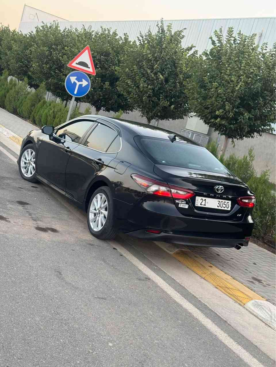 کامری مۆدێل 2024
43000 ڕۆشتووە سەیارەکە
ناو کرێمی و ڕادار و خەتی جادە
سەنەوی و ڕەقەم تا 2030 تازەیە
2 پارچەی بۆیاخە   بێ کرانەوەو گۆراو
گێڕ و مەکینەی نەکراوەتەوەو بەشەرت بێ عەیب

سلێمانی/  واتساپ  *********** السليمانية, العراق
