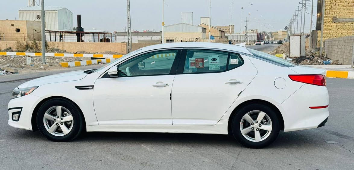 السلام عليكم كيا اوبتيما 15 ذي قار حره تحويل ثاني يوم امريكي حادثه جاملغ تبديل  فقط والباقي كفاله من تبديل وصبغ ماشية 75 جديدة كلش محرك 2400 كير محرك حدادية تبريد كله شرط مواصفات شاشة كامره تحكمات جهتين السعر128وبيه مجال لشراي مكان السيارة ناصريه ///***********
