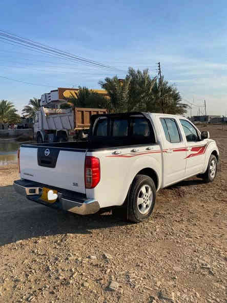 السلام عليكم للبيع نيسان نيڤارا موديل 2010 كير عادي رقم اربيل سنوية نافذة مكينة مامفتوحة لاصرف ولا بخار تدفئة تبريد شغالات مكان بغداد تقاطع النهروان السعر 110 ورقة  وبيهة مجال بسيط للاستفسار الاتصال على الرقم. ***********-/-***********
