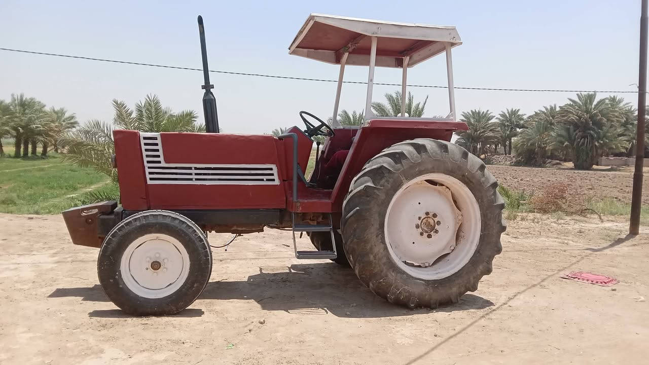 مكينة فيات حجم ٧٨٠ مكفولة محرك شرط وكير واكسن جهاز رفع رقم انكليزي بأسمي (الخاص مغلق) رقمي هذا ***********
