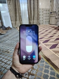 13برو ماكس  الون الفيلي ضهر مفطر ذاكره 256 بطاريه76شحن يوم كامل. كله ش...
