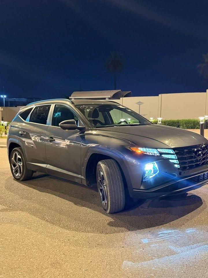 سيارة توسان 2023 مرقمه بغداد سعر 195 الاتصال على الرقم @‭0770 718 1131‬
