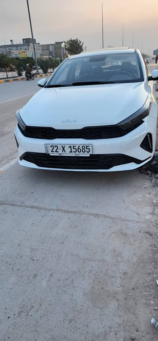 السلام عليكم k3 البيع تجميع صيني موديل 2025 سيارة زيرو حلوه ماشيه ٦ الاف سيارة اخت زيرو حلوه رقم اربيل  فول موصفات شاشه ديجيتال هندبريك دكمة اوتو هولد يدات نيكل تراكشن كنترول كروز سرعة وتحكمات كامله 4 انظمه درايف مود لايتات ليد إشارات بالمرايه ويل كب كروم  شاشة كبيرة 4 دسكات سيارة حلوه واقتصادية محرك 1500 دبل نوزل السعر ١٢٨ مكان سيارة النجف الاشرف  ***********  مقطع مفصل داخل المنشور
