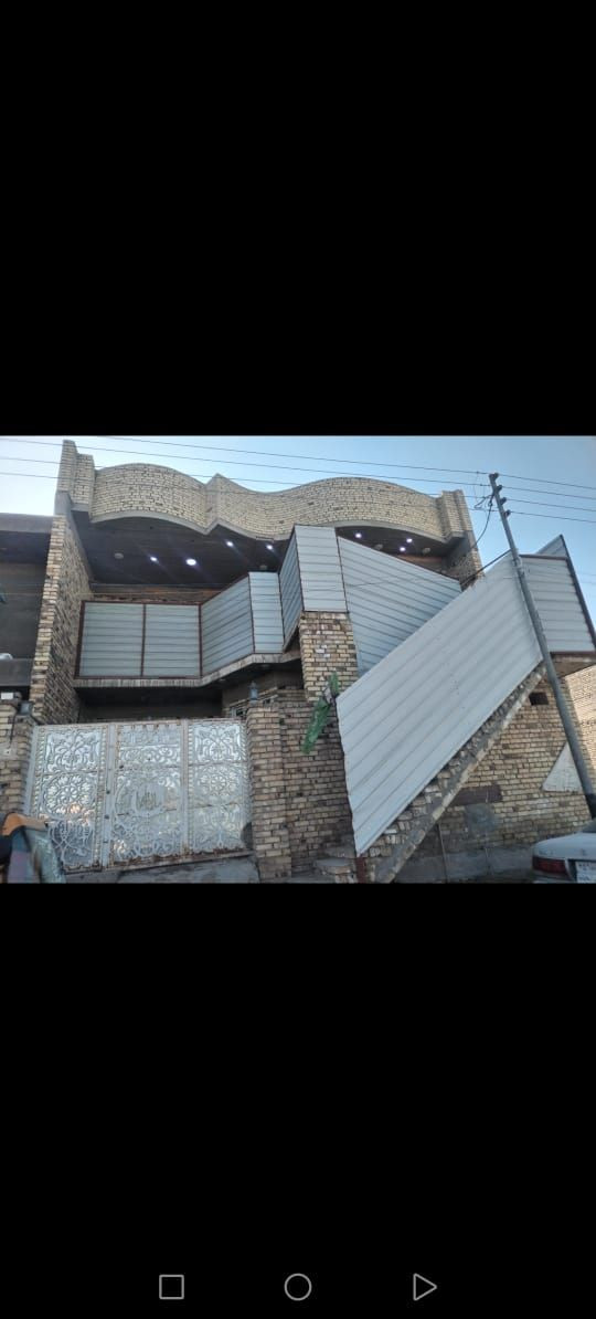 السلام عليكم
بيت المساحة ٢٠٠متر طابقين في حي الغدير الثانية يحتوي على ٦غرف مع استقبال و٤ حمامات ودرج داخلي ودرج خارجي بناء درجة أولى رقم صاحب الدار
علمان ان البيت مطلوب ٦٠مليون إسكان يحول القرض باسم المشتري
***********
