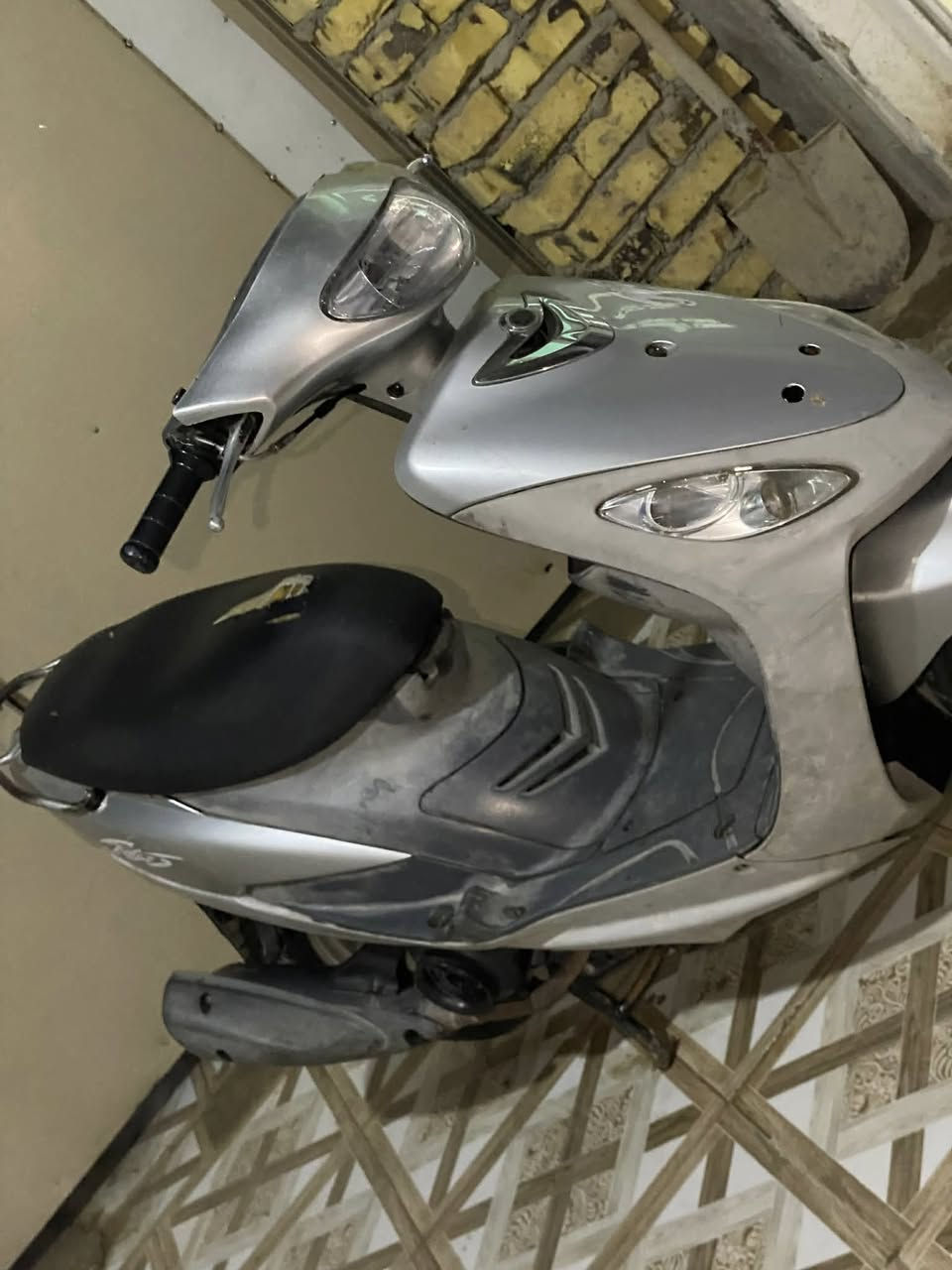 سلام عليكم 

ماكس منغولي ✅

مكينه مامفتوحه✅

كفرات بلادي ✅

ختم واحد من لطول لطول شرط ويه المكينه ✅

دراجه رمبه ع ايدي مطلعه الوصل مالته موجود ✅

مكاني حله شارع ٨٠✅

السعر 575 بيه مجال حك الجيه ✅


**إذا كنت صاحب هذا الإعلان وتريد حذفه لأي سبب، رجاءا أرسل رسالة إلى الدعم الفني**