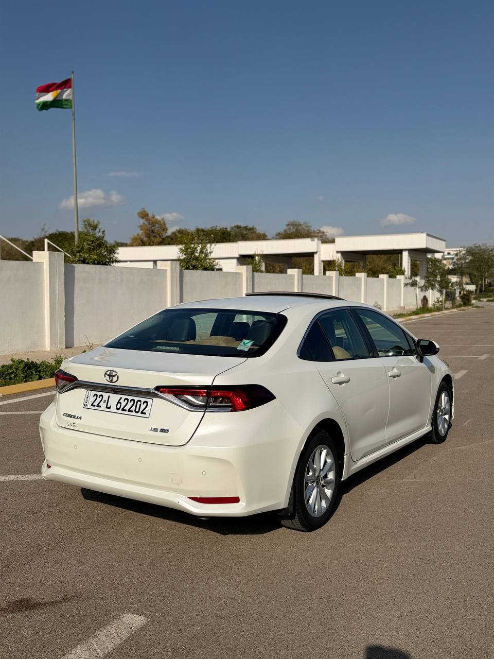 سلام عليكم 
كورلا خليجي 2021 فول مواصفات شركه SAS بصمه وفتحه مواصفاته معروفه ماشيه 55 الف سنويه ورقم جديده سونر مرفق مع الصور مكاني قضاء كلار او جلولاء الشراي يتصل ***********
*********** كالار, السليمانية
