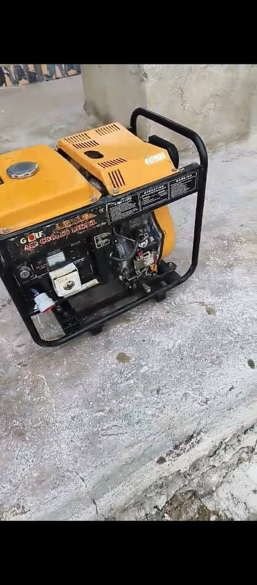 موليده اللبيع سعر450وبيها مجال


**إذا كنت صاحب هذا الإعلان وتريد حذفه لأي سبب، رجاءا أرسل رسالة إلى الدعم الفني**