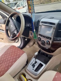 سنتافي • ٢٠١٢ • فتحة سقف