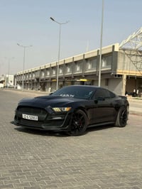 موستنك ٢٠١٧ 6 سلندر   حادثها باب السايق وجاملغ كلير وبنيد محدث   بدون ...