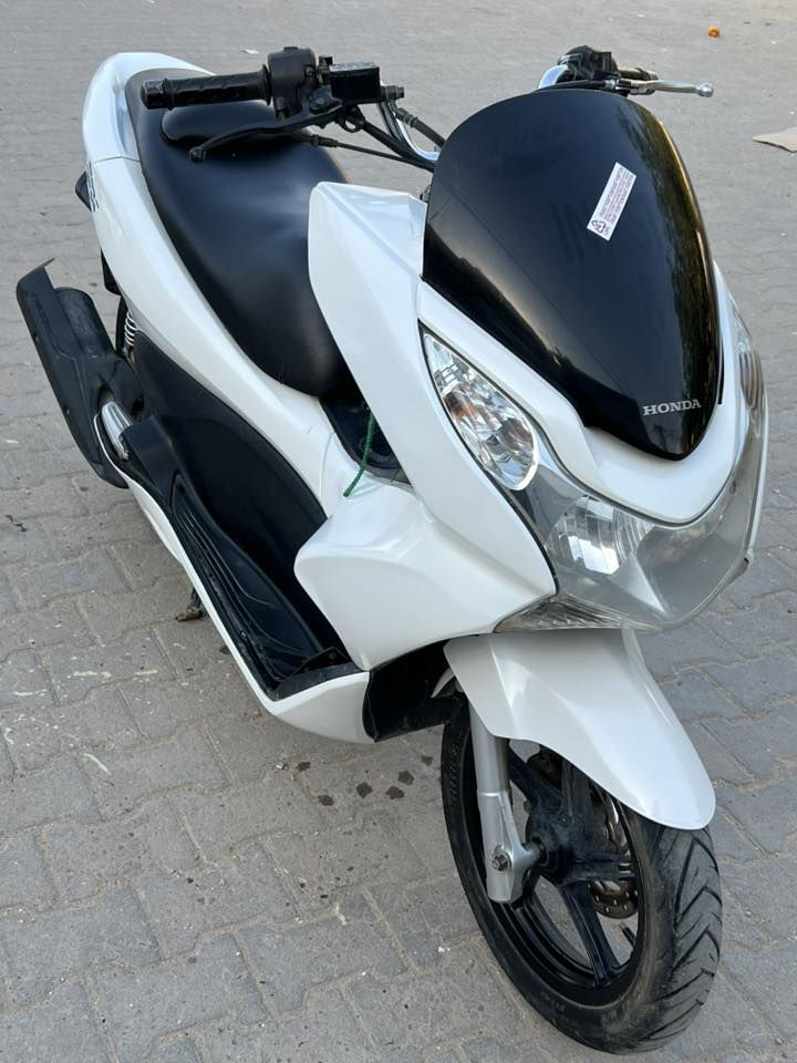 السلام عليكم bcx جيل اول ياباني Jf مال رنبة وصل معرض موجود
مكينه. 150 حرف A   ماشيه 32 

مكينه برغي ممفتوح بيها شلعه معدل خير من الله 

تخم تاير البلادي مالها  كل نقص مابيه

السعر. مليون و 500

مدينه الصدر  ***********
