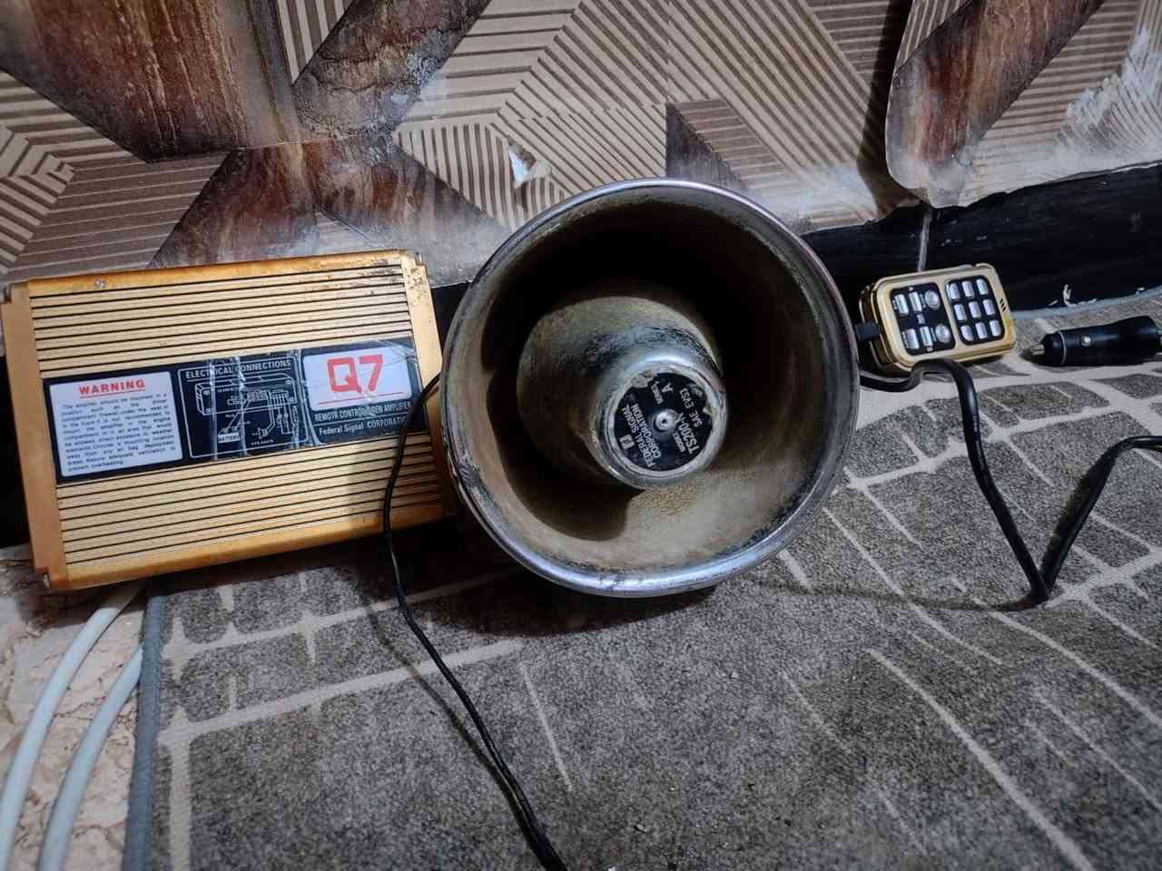 سلام عليكم 
متاح لايت تاهو 14 اصلي حاويه بكلايت تاهو 14 اصلي حاويه صارخه اصليه كامله حاويه السعر شلع 400 واسط الكوت 

***********
