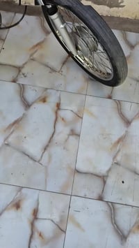 دراجة هندر • عليها تفاوض • فيديو