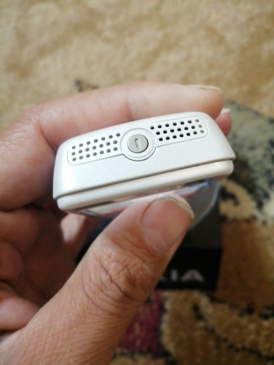 ب٥٠ 
N73 باللون الكريمي نظافه فول
مع بطاريه وشاحنه وسماعات اذن


**إذا كنت صاحب هذا الإعلان وتريد حذفه لأي سبب، رجاءا أرسل رسالة إلى الدعم الفني**