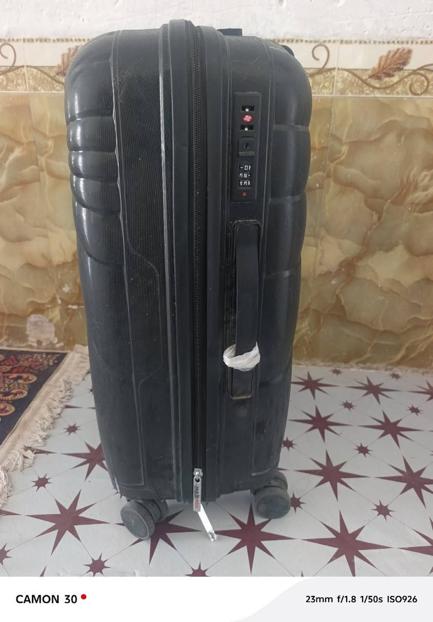 السلام عليكم حقيبة سفر جديدة ما مستخدمه حته يوم واحد السعر 40 وبيها مجال


**إذا كنت صاحب هذا الإعلان وتريد حذفه لأي سبب، رجاءا أرسل رسالة إلى الدعم الفني**