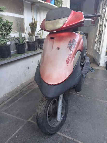 سلام عليكم شباب دراجه كوم حديد السعر 150الف وبيها مجال العنوان بغداد الشعله ***********
