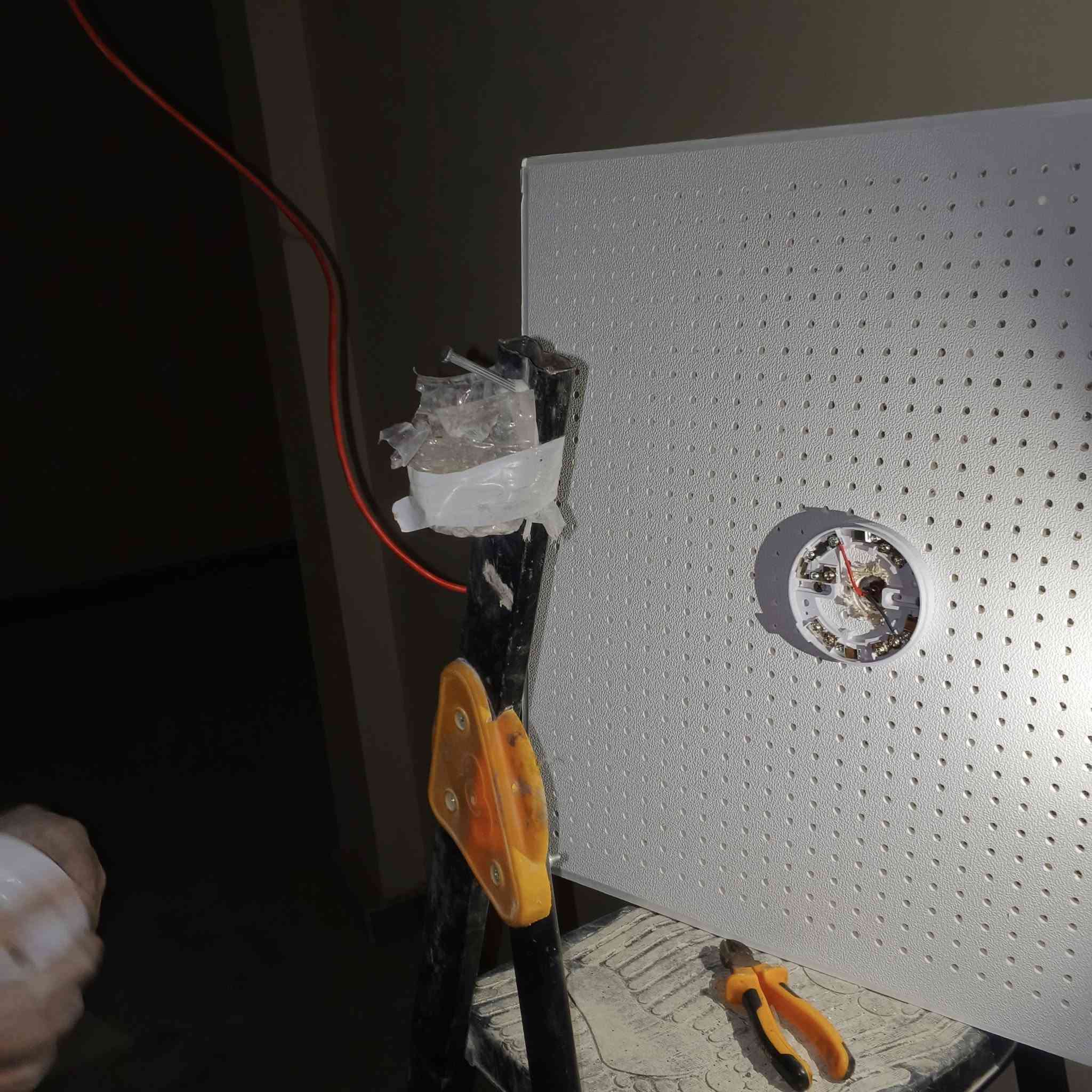 ربط منظومات حريق في مجمع سكني ***********عمل درجة اولى
