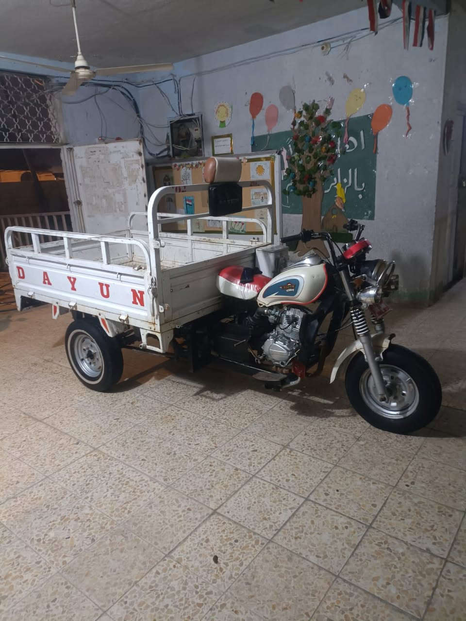 سلام عليكم ستوته البيع موديل 2021  ورقم وسناويه محرك جديد توني شتايته وتوير 2 ابو الخطه جديدات ستوته شغل وطالع  مكان ذي قار مركز السعر 2700 وبيه مجال *********** مراسله واساب
