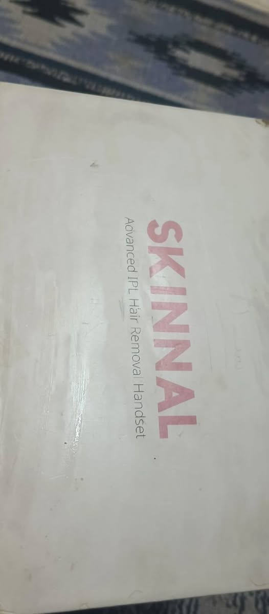 سلام عليكم جهاز ليزر  للبيع
من شركه  SkINNAL سكنل 
اصلي من الشركه 
ملحقاته كاملة النضارات لحمايه العين 
شاحنه اصليه و كارتونيه جهاز 
استعمال قليل جداً 
السعر 195 وبي مجال 
الاستفسار  واتساب فقط ***********
