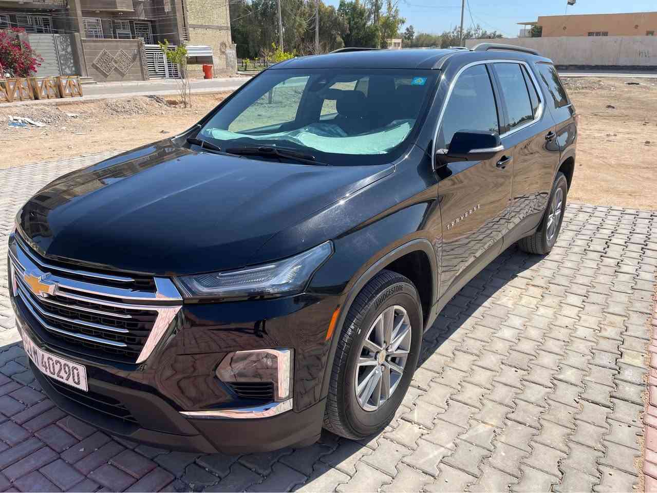 شوفرليت ترافرس 2023 Lt

المحرك: V6 سعة 3.6 لتر⛽️

ناقل الحركة: أوتوماتيكي 9 سرعات🚀⚙️

نظام الدفع: دفع أمامي 🚂

شاشة لمس حجم 7بوصاتApple CarPlay، Android Auto

🖥️

دشبول قاصه .

المقاعد: مخمل ، 7راكب قابلة للطي+ تدفئة كشنات 

تشغيل عن بعد 🕹️

الراحة: تكييف ثلاث قطع ❄️

نظام الصوت: قياسي (6 سماعات) 🔊

صندوق كهربائي⚡️

ميزات السلامة والأمان:

الوسائد الهوائة : سليمة 💣✅

كاميرا خلفية وحساسات رادارية (أمامي وخلفي)📷

مراقبة النقطة العمياء (Blind Spot Monitor)📸

نظام التحذير من الاصطدام الأمامي 

والفرملة التلقائية في حالات الطوارئ

نظام المساعدة على البقاء في المسار (Lane Keep Assist)

نظام الاطفاء الذاتي عند التوقف 

🪫⏳Auto stop/start

مصابيح LED وشبكة أمامية💡

 ويل حجم 18 🛞

المري الجانبية تحتوي على هيترات لتجنت تكوين الضباب 

عداد المسافه عند الاستيراد 65112 km

عداد المسافه الحالي. 80100 km

الرقم بغداد بأسمي 

موقع السيارة كربلاء 📌

📞***********

السعر المطلوب 290$ كربلاء, العراق
