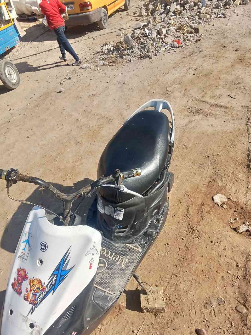 سلام عليكم دراجه ما كس قجمه مال لعب درجه كامله من سلف وهندر بيهه وياله. رياضي صالصنه راضي بوشه خمسه وخمسين  دراجه مال لعب كفرات كامله ختم واحد المكان البياع المعالف السعر 300 وبيهه مجال ***********
