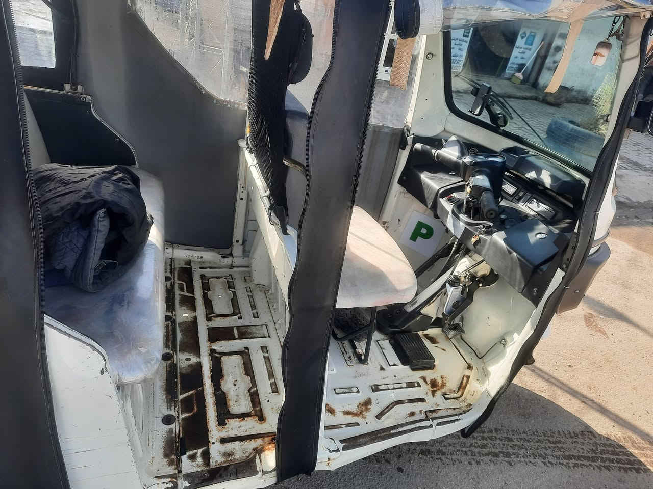 السلام عليكم
تكتك TVS موديل 2021 بدون بيبان 
تكتك بس من شغلة صبح دخان قليل وتقطع بدون تنقيص خلاص صوت المكينة ناعم 
تكتك بيهة ضربة خفيفة جوة البك لايت اليسر شبر وصبغ هلال  تكتك بدون خياسات 
خير من الله عضمتهة حلوة شوفت عينك 
سعر 6 و200 بيهة مجال حك الجية
العنوان بغداد المحمودية ***********
