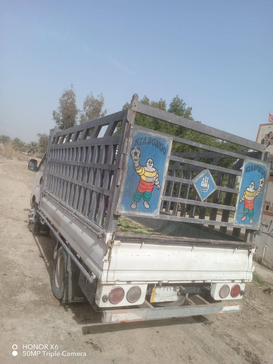 للبيع كيا فحل موديل ٢٠١٥
    رقم واسط تحويل ثاني يوم

 محرك ٤٠٠٠ مفتوح كير محرك اكسن شاصي كفاله سياره جاهزه لشغل بيه بنيد مبدل
سعر ١١٢ وبيه مجال للشراي مكان بابل استفسار ***********
