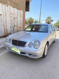 مرسيدس E210 • ٢٠٠١ • وارد يابان
