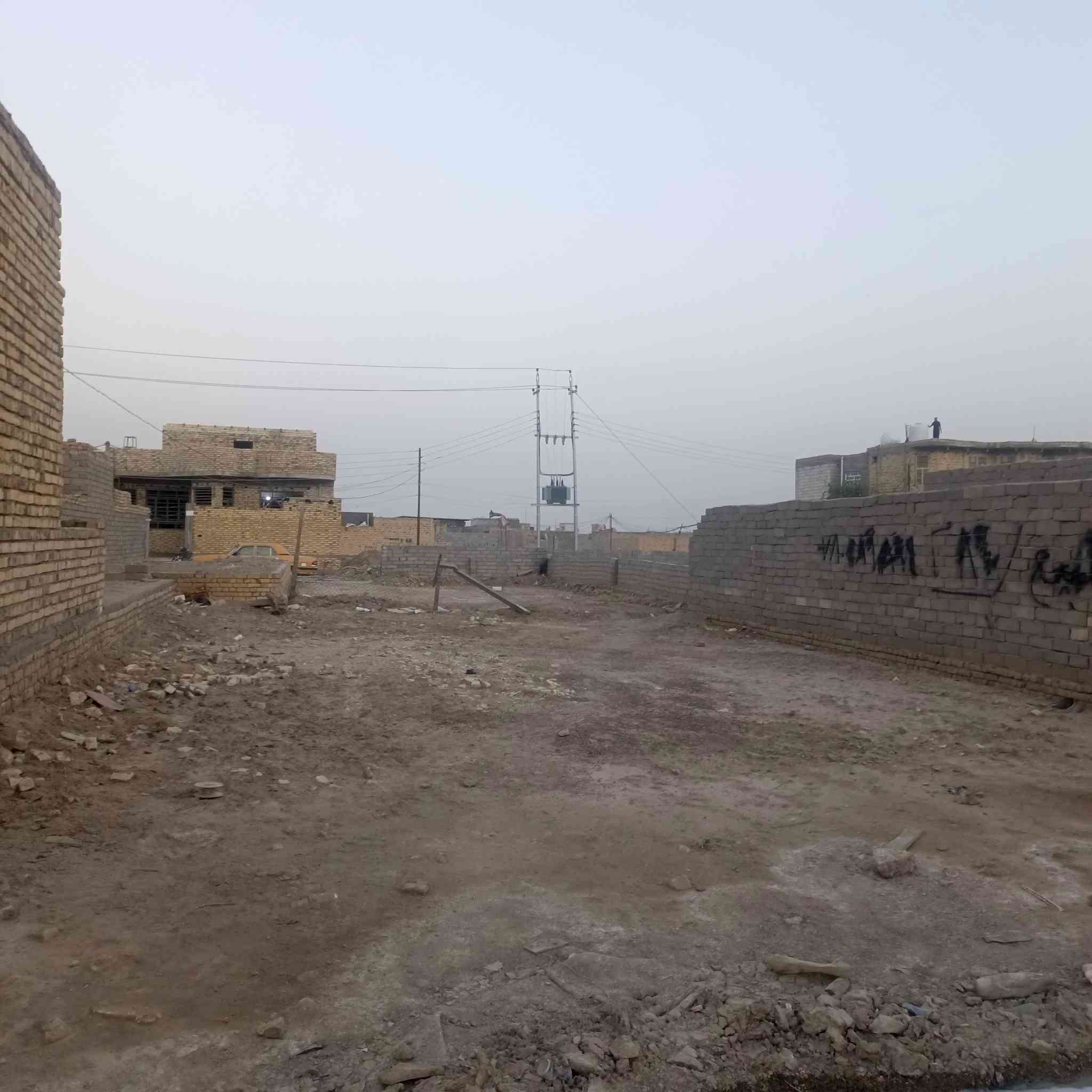 سلام عليكم قطعه للبيع مساحته190متر بيه وصل تطويب مكانه حي الجوادين نزله تاج لبنان وجميع الخدمات متوفره السعر ولأستفسار‏ :‪***********‬‏
