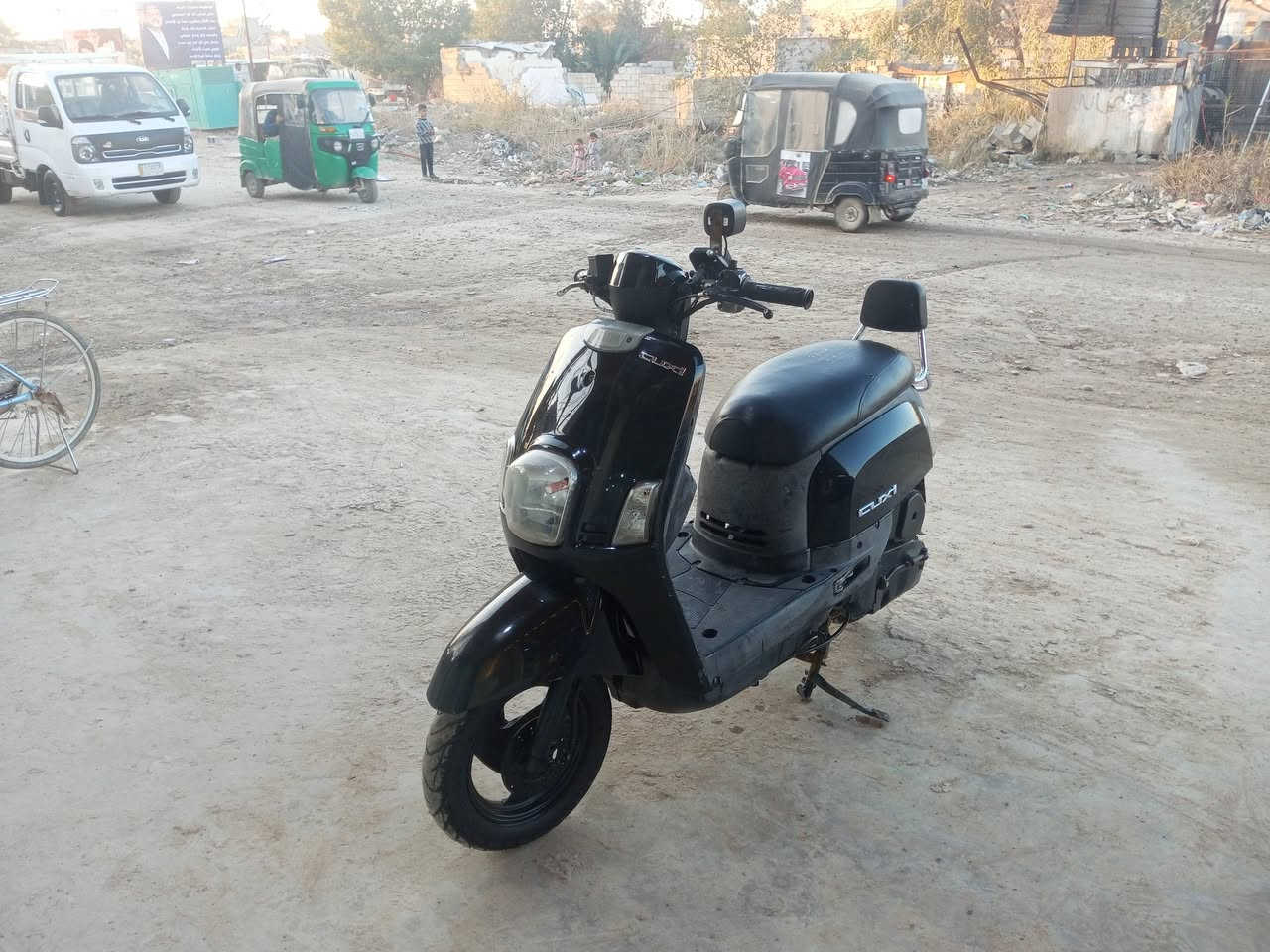 يالله/💙دراجه بوليس موديل2008لون🖤دراجه خير من الله❤️هندر سلف بكل وقت ملاح يخبل🥀كهربيات كله شغاله مكينه لا صرف لا تبخير تجي تفحص بعينك دراجه مامتعوبه لايت عالي ناصي طوافه بانزين اشاير يمنه يسره بريك بل مكان دراجه كلهه شغاله شلعه معدل شرط اذا مو 120👻تجوه دبلات امامي خلفي شغال دراجه نقص بس سايق فقط سعر الدراجه (550)وبيهه مجال للشراي مكاني ديالى بعقوبة كاطون رازي يم مكتب بيروت شراي اتصل ودلل***********رقمي وتحياتي للجميع💙
