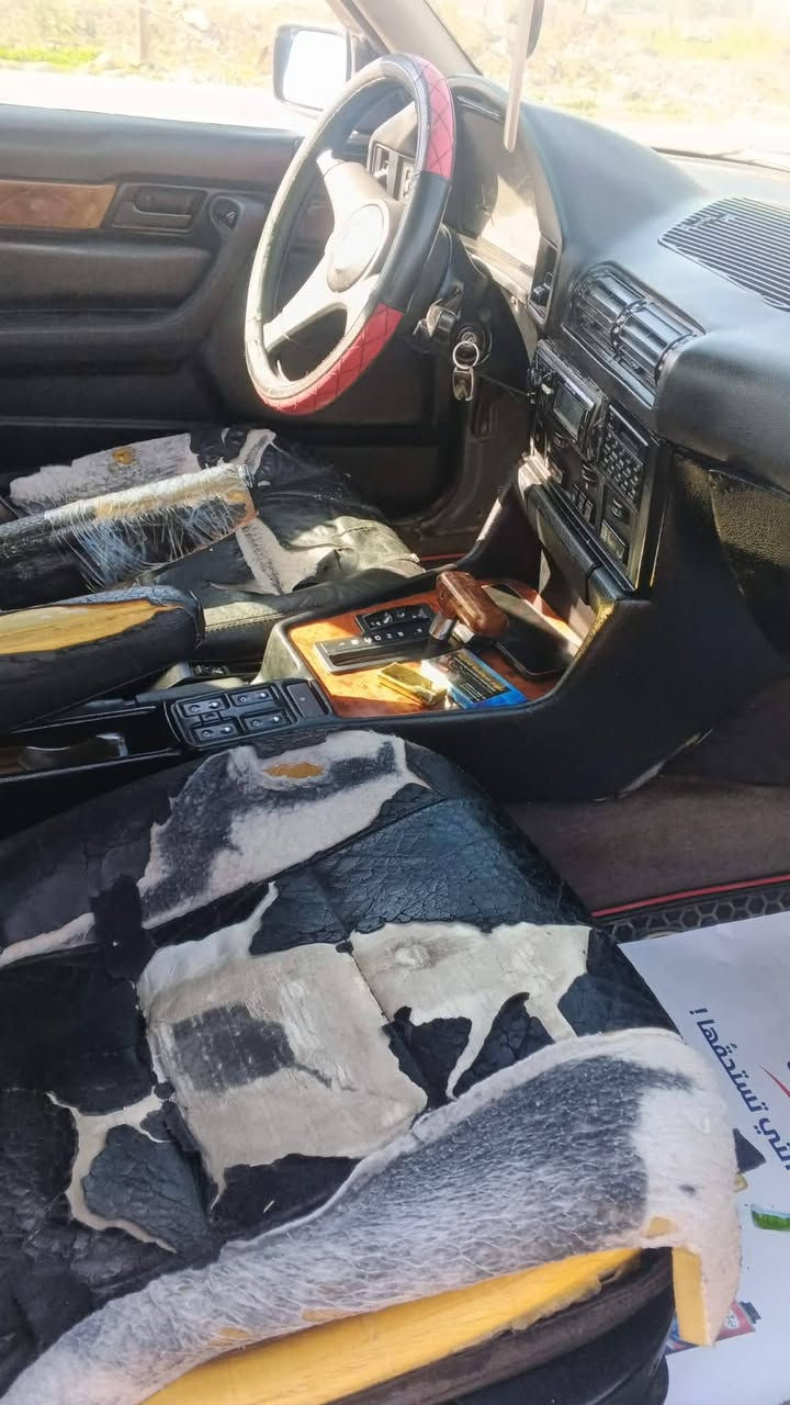 BMW
موديل 1990 رقم بغداد دولي تحويل مباشر
مكينه وكير جدد
صدر امامي وخلفي شاده جديد
تب


**إذا كنت صاحب هذا الإعلان وتريد حذفه لأي سبب، رجاءا أرسل رسالة إلى الدعم الفني**