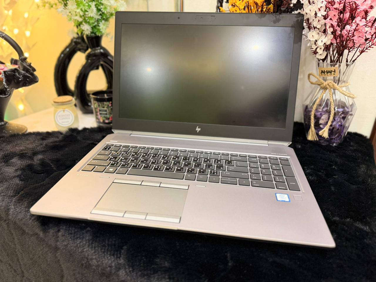 Hp zbook 15 g5
i7-8850H
32GB DDR4 RAM 
NVIDIA QUADRO P1000 4GB
512GB SSD M.2
15.6 FHD
فول نظافه
ضمان 10 ايام من اي خلل استبدال 
599 الف واصل ( سعر ثابت )
شامل ملحقات
توصيل جميع محافظات العراق 
تواصل واتس : ***********
