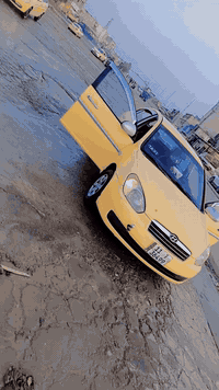 اكسنت. 🚕امريكي محرك 1600 كير اوتماتيك
‏رقم بغداد انكليزي باسمي

‏ السيارة جاهزه عل اخير كير مكينه حدادية كهربائيات كلها جديد هيئه غرامات صفر.  بدون ضرر

‏فقط تلقيطات مال تكسي.  
السعر 105 وبيها مجال شي قليل 
‏رقم الهاتف 📲

‏***********

‏***********

‏
