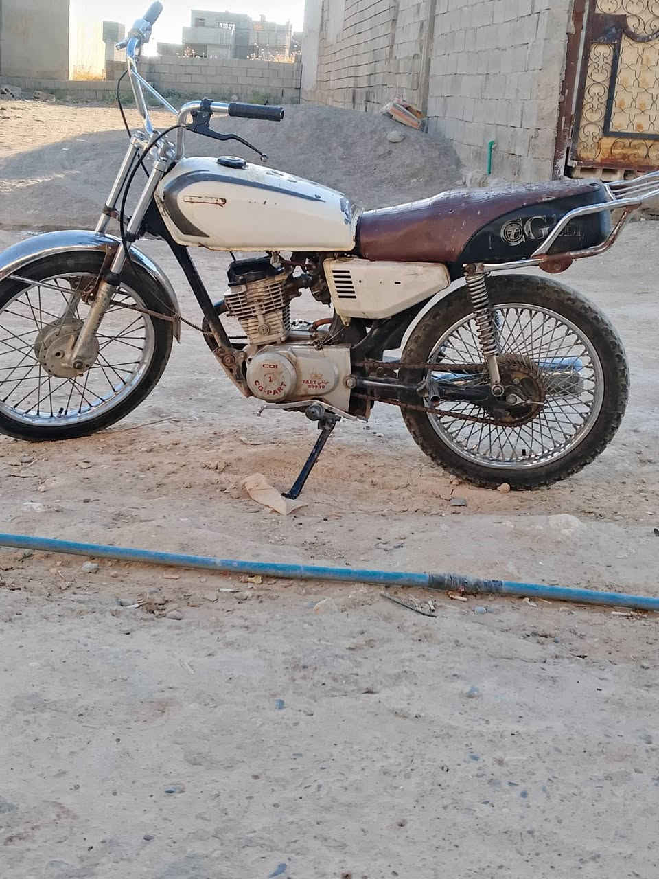 ماطور للبيع مال روحه وجيه يعوزو مصرف قليل السعر120وبي مجال مستعجل عل بيعو


**إذا كنت صاحب هذا الإعلان وتريد حذفه لأي سبب، رجاءا أرسل رسالة إلى الدعم الفني**