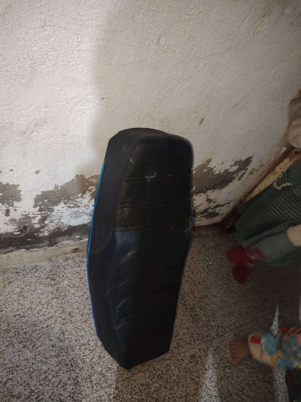 للبيع 50 كلهن 
***********
