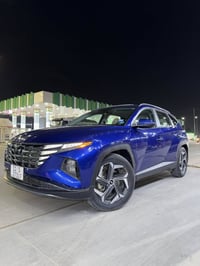 توسان ٢٠٢٢ توكسان 2022 وارد امريكي  ازرق اللون 🔵 رقم بغداد بأسمي تحويل...