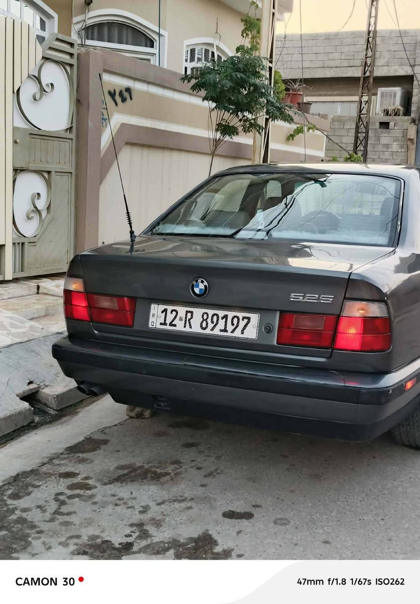 السلام وعليكم 525 محرك فل كير اوتو 4جمات كهرب تبريد تفيئه هزا جديده سنويا لحد 30 بدون ضرار مصبوغ جديد جماليه السعر 58 وإذا مراوس بي ام كير عادي ارواس بس كون نضيفه ***********
