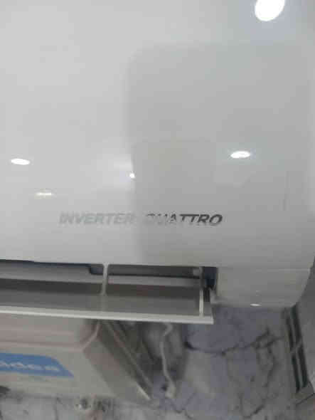 سبلت ميديا حجم  (واحد طن) انفيرتر تحكم امبير يشتغل على 2و3و4 امبير
جهاز نظيف جدآ بلادي شركه بدون اي تصليح 
وبعده بضمان الشركة  
 شغال تدفئة تبريد ملحقاته كامله 
بوراي ريمونت قاعده وايرات غازه مقفول 
سعره.375 مع الشد داخل بغداد فقط 
مكاني بغداد قريب الشعب بوب الشام     للاتصال *********** او وتساب
