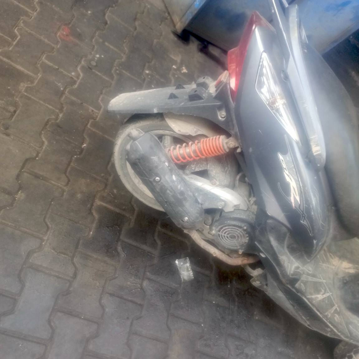 سلام عليكم دراجه ماكس ثلعب نكره مكينه خرسه  شرط بلاديه وين متريد روح بيها دراجه مال جناي سلف هندر بي وقت شاد له تاير خلفي 12 مال سكنس  بيها دبل امامي تعبان فقط سعرها 325 بيها مجال بسيط لشراي خاص او يتصل *********** بغداد, العراق
