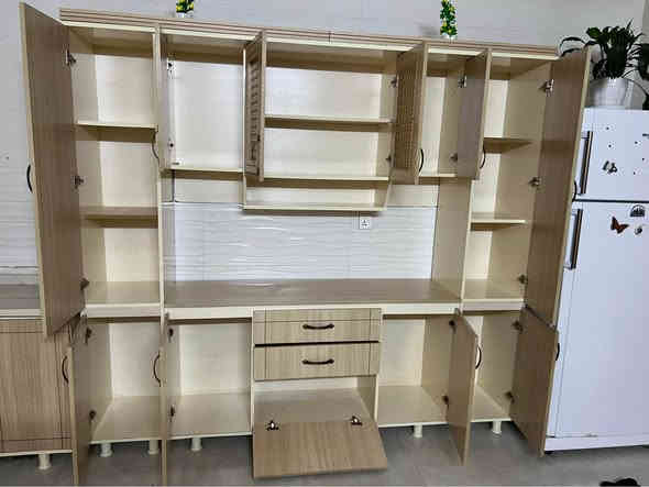 كاونتر خشب اخو جديد 
استفسار واتساب***********
عنوان أربيل أربيل
