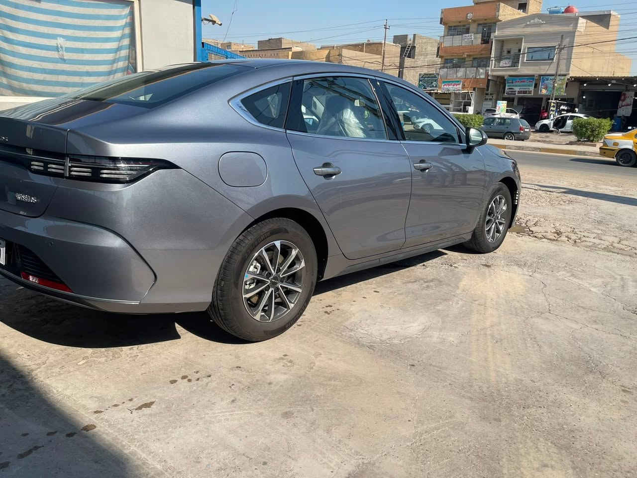 دستروير
موديل ٢٠٢٥ كفاله عامه ماشيه 17 داخل ابيض السياره كلش جديده
السعر 19250 
***********
